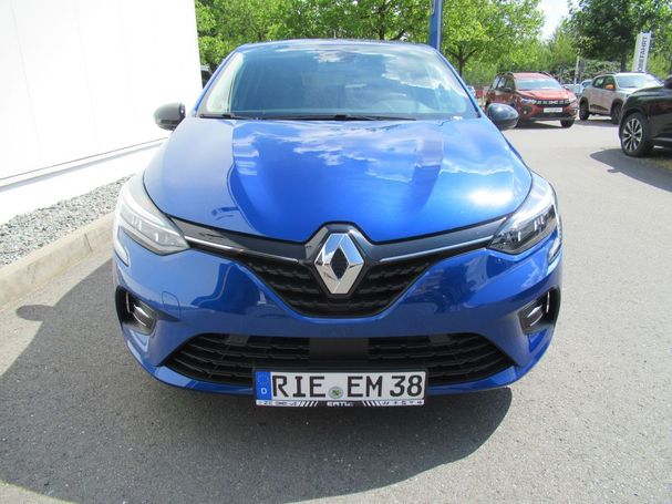 Renault Clio TCe 90 66 kW image number 3