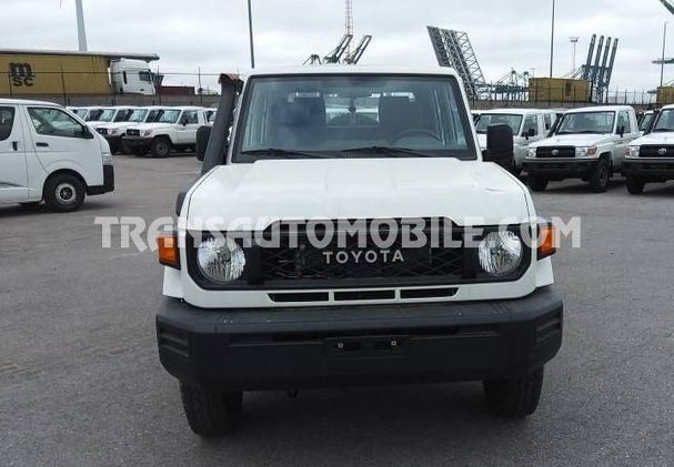 Toyota Land Cruiser 97 kW image number 12