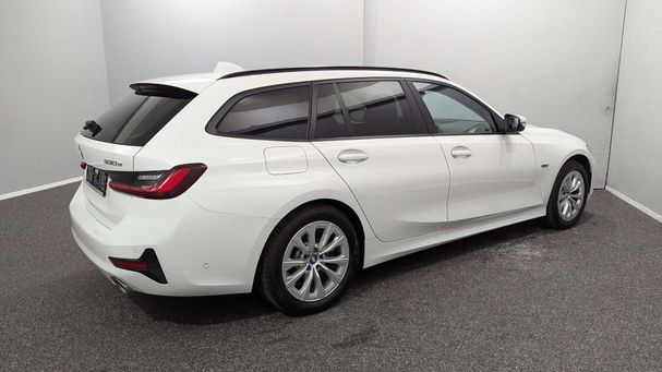 BMW 330 Touring 185 kW image number 6