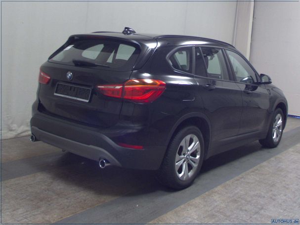 BMW X1 xDrive18d Advantage 110 kW image number 3