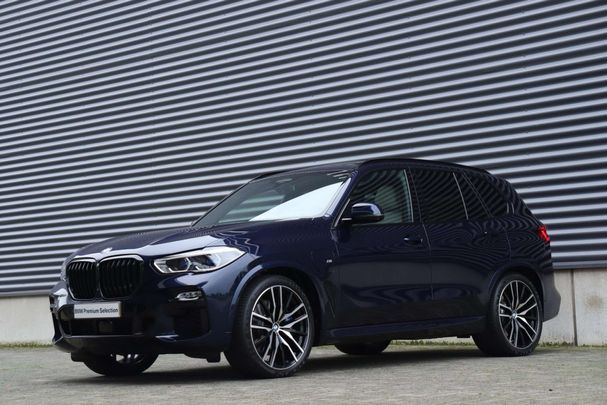 BMW X5 45e xDrive 290 kW image number 45