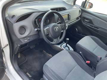 Car image 15