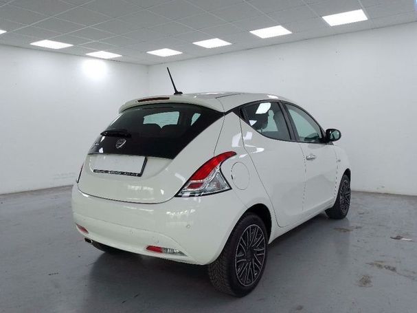 Lancia Ypsilon 51 kW image number 6