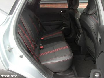 Car image 40