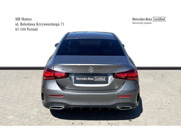 Mercedes-Benz A 200 120 kW image number 3