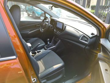 Car image 20