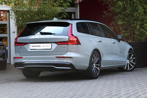 Volvo V60 T6 Recharge AWD Plus 257 kW image number 2