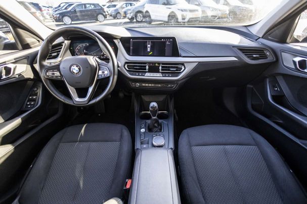 BMW 118i 104 kW image number 29