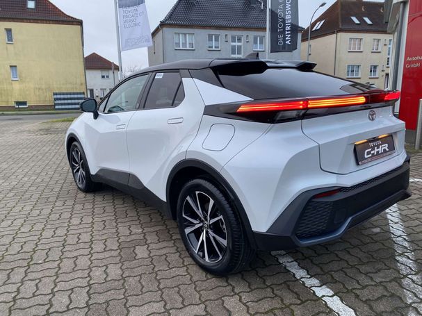 Toyota C-HR 1.8 Hybrid 103 kW image number 3