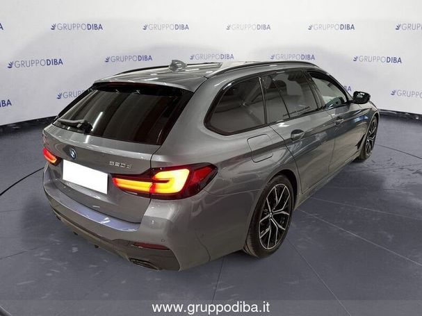 BMW 520d Touring 140 kW image number 4