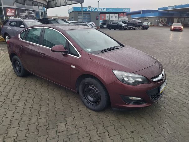 Opel Astra 103 kW image number 2