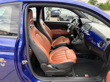 Car image 19