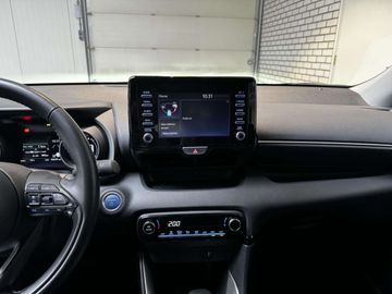 Car image 31