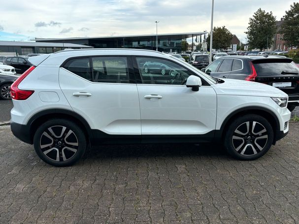 Volvo XC40 T4 Inscription 155 kW image number 8