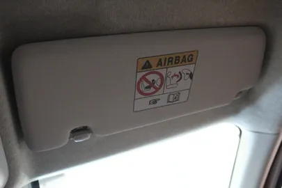 Car image 31