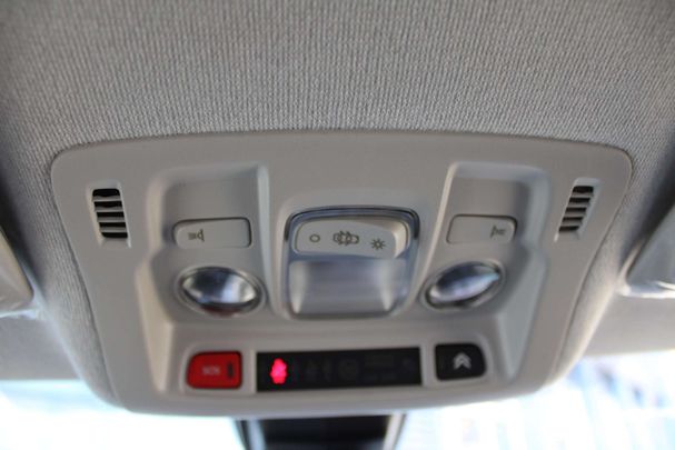 Citroen C3 Pure Tech FEEL 61 kW image number 24