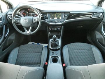 Car image 11