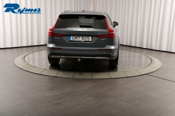 Volvo V60 Cross Country AWD B4 146 kW image number 20