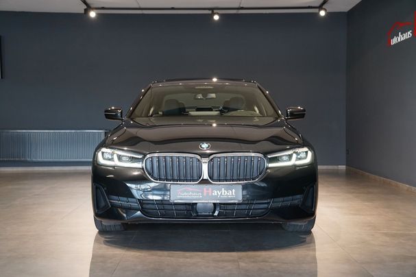 BMW 520d xDrive 140 kW image number 3