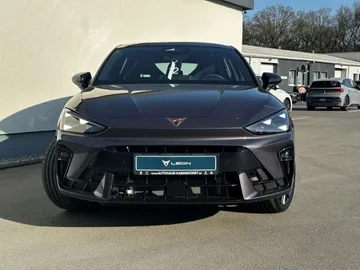 Car image 29