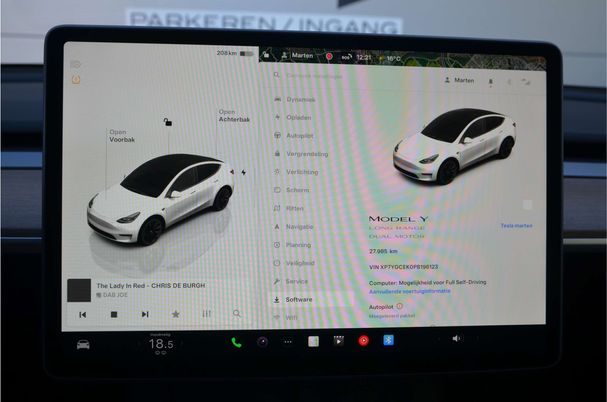 Tesla Model Y Long Range AWD 258 kW image number 22