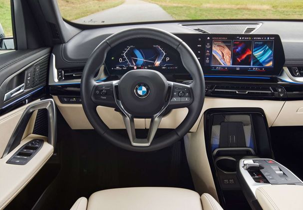 BMW iX1 eDrive20 150 kW image number 25