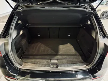 Car image 36