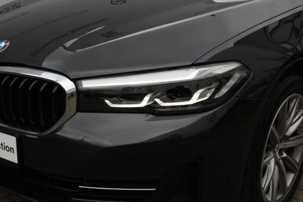 BMW 540i xDrive 250 kW image number 24