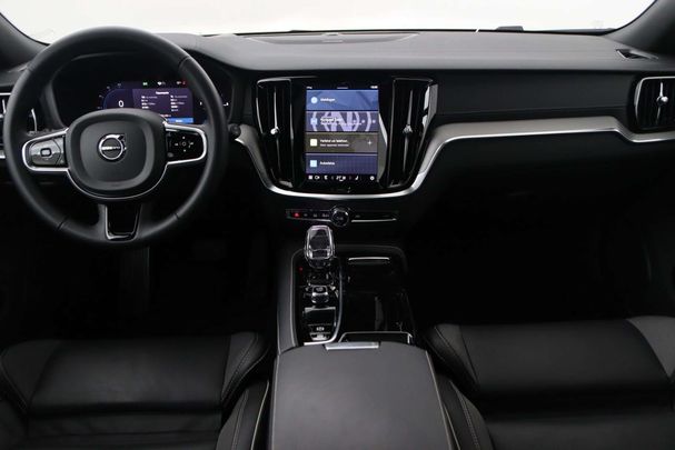 Volvo V60 T6 Recharge AWD Ultimate 257 kW image number 3