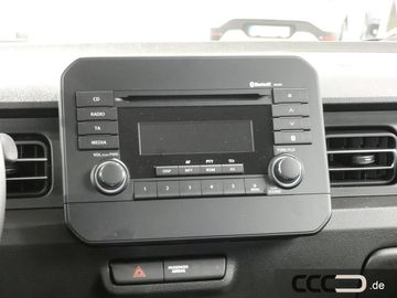 Car image 12