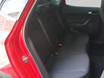 Car image 20
