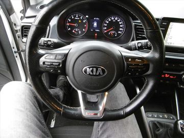 Car image 30