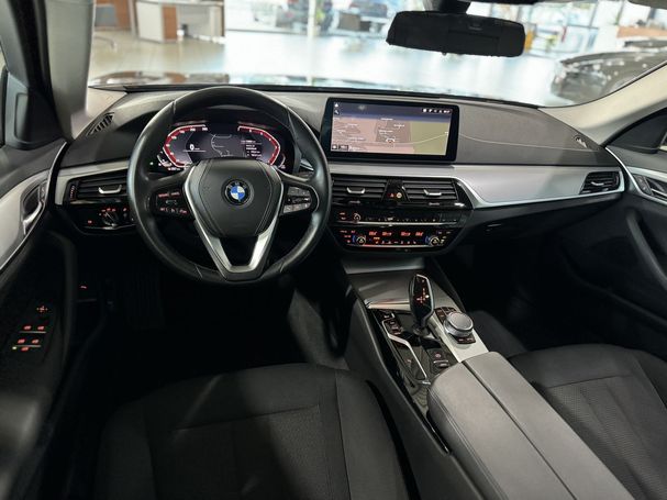 BMW 530i 185 kW image number 35