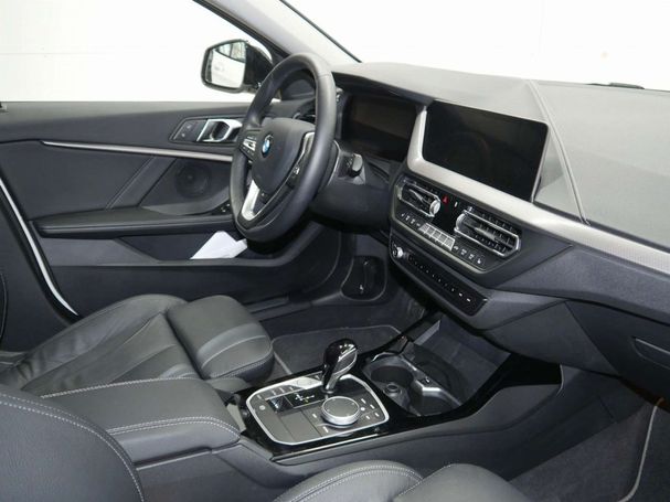 BMW 120d Sport Line xDrive 140 kW image number 6