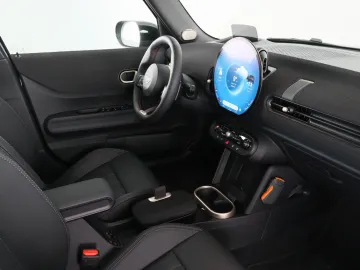 Car image 31
