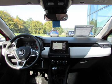 Car image 11