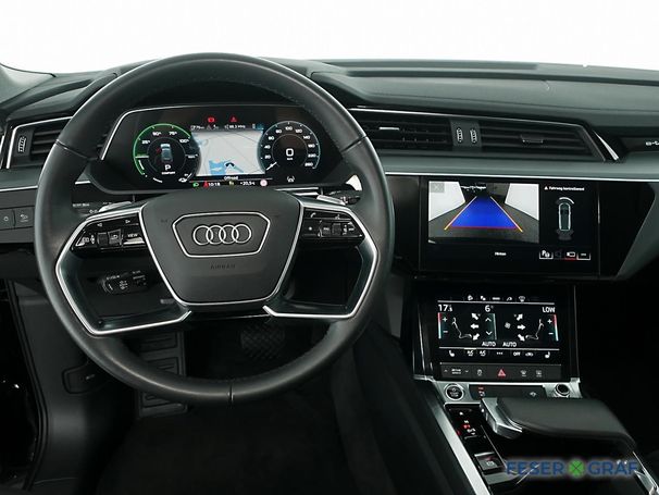 Audi e-tron 55 300 kW image number 4