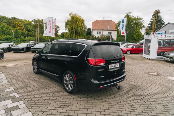 Chrysler Pacifica 211 kW image number 3