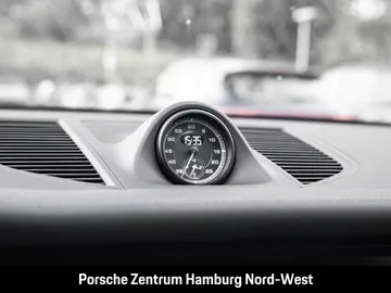 Car image 33