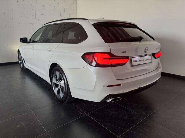 BMW 520d Touring xDrive 140 kW image number 3