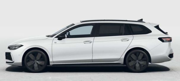 Volkswagen Passat Variant 1.5 eTSI R-Line DSG 110 kW image number 4