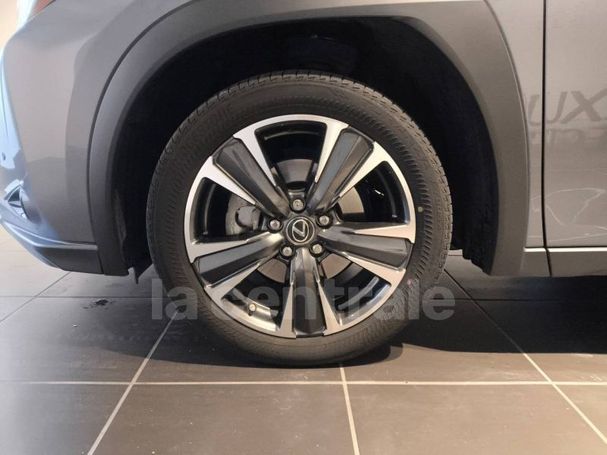 Lexus UX 135 kW image number 18