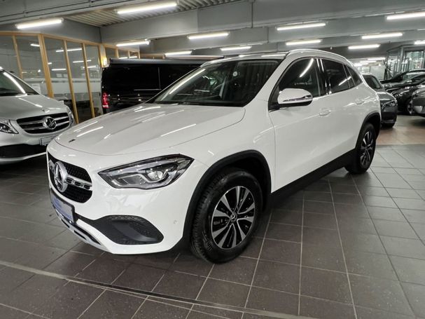 Mercedes-Benz GLA 250 e 160 kW image number 1