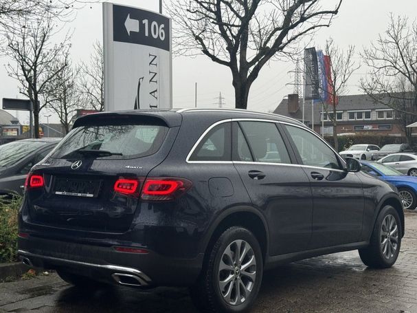 Mercedes-Benz GLC 300 de 4Matic 9G-Tronic 225 kW image number 3