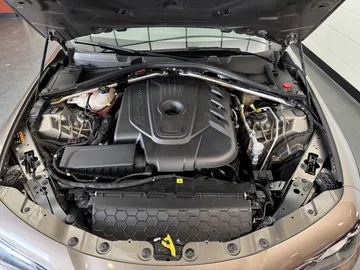 Car image 28