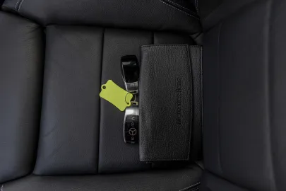 Car image 41