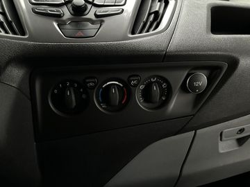 Car image 31