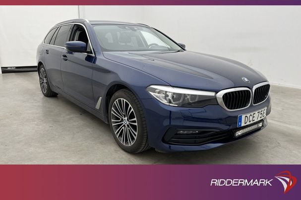 BMW 520d Touring xDrive Sport Line 140 kW image number 2