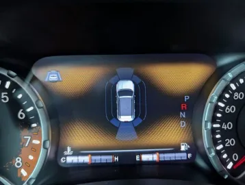 Car image 37