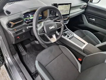 Car image 44